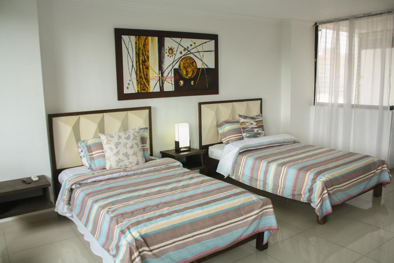 Apartahotel Kelly Cali Esterno foto